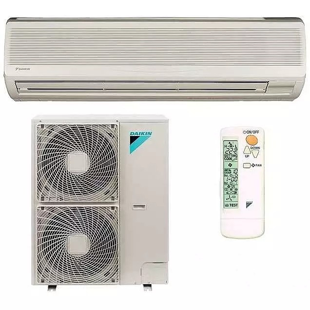 Настенная сплит-система Daikin FAQ100B/RQ100BV3