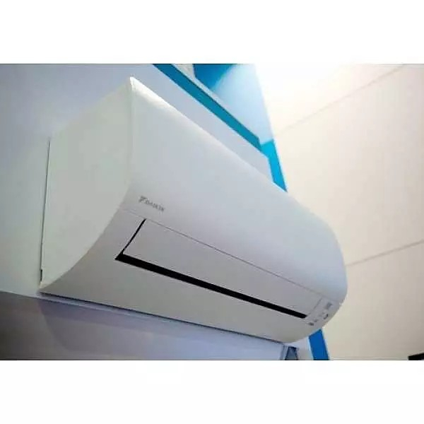 Инверторная настенная сплит-система Daikin ATX25KV/ARX25K